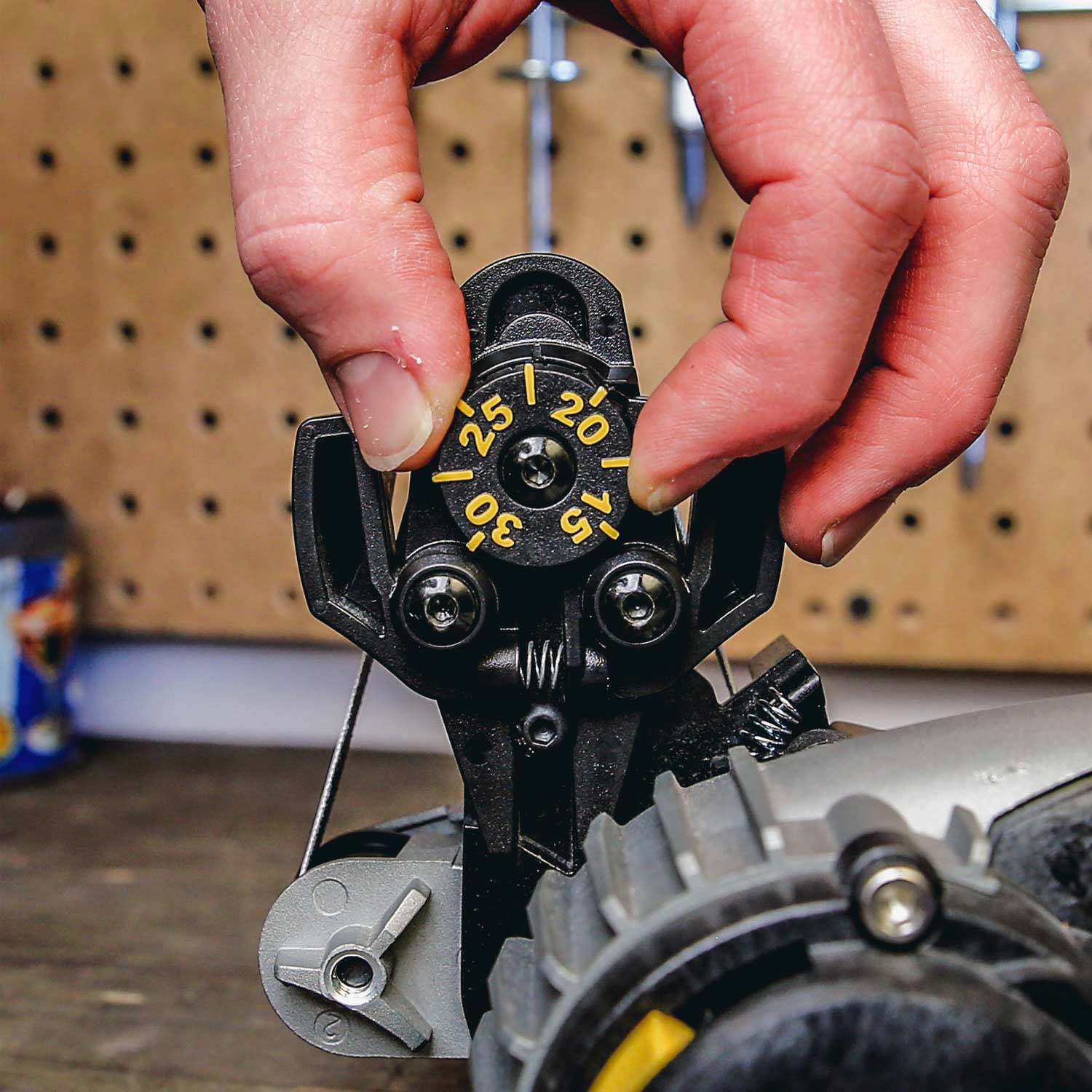 Sharpening Cassette for the Ken Onion Edition – Work Sharp