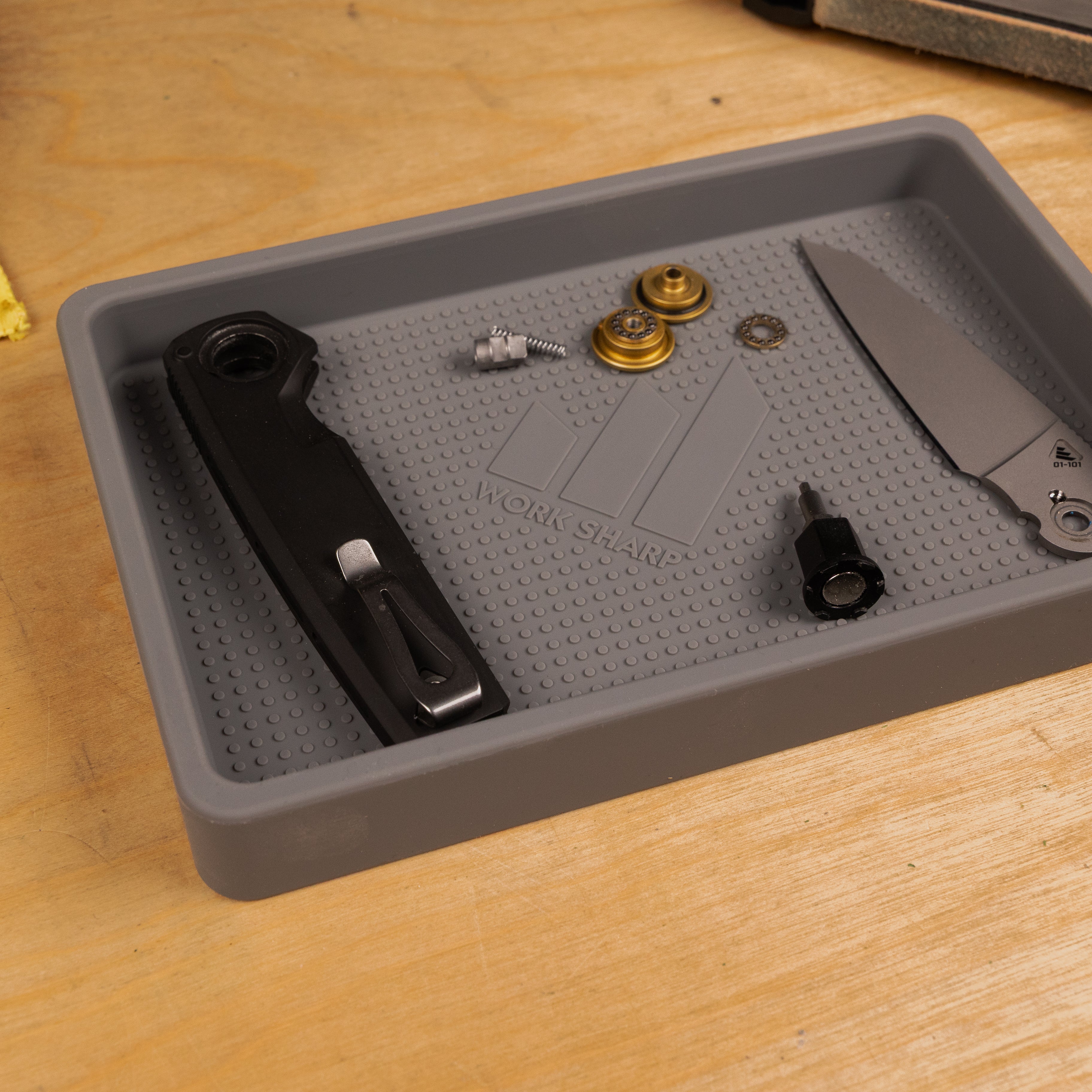 In-use photo of the Work Sharp Knife Tray.