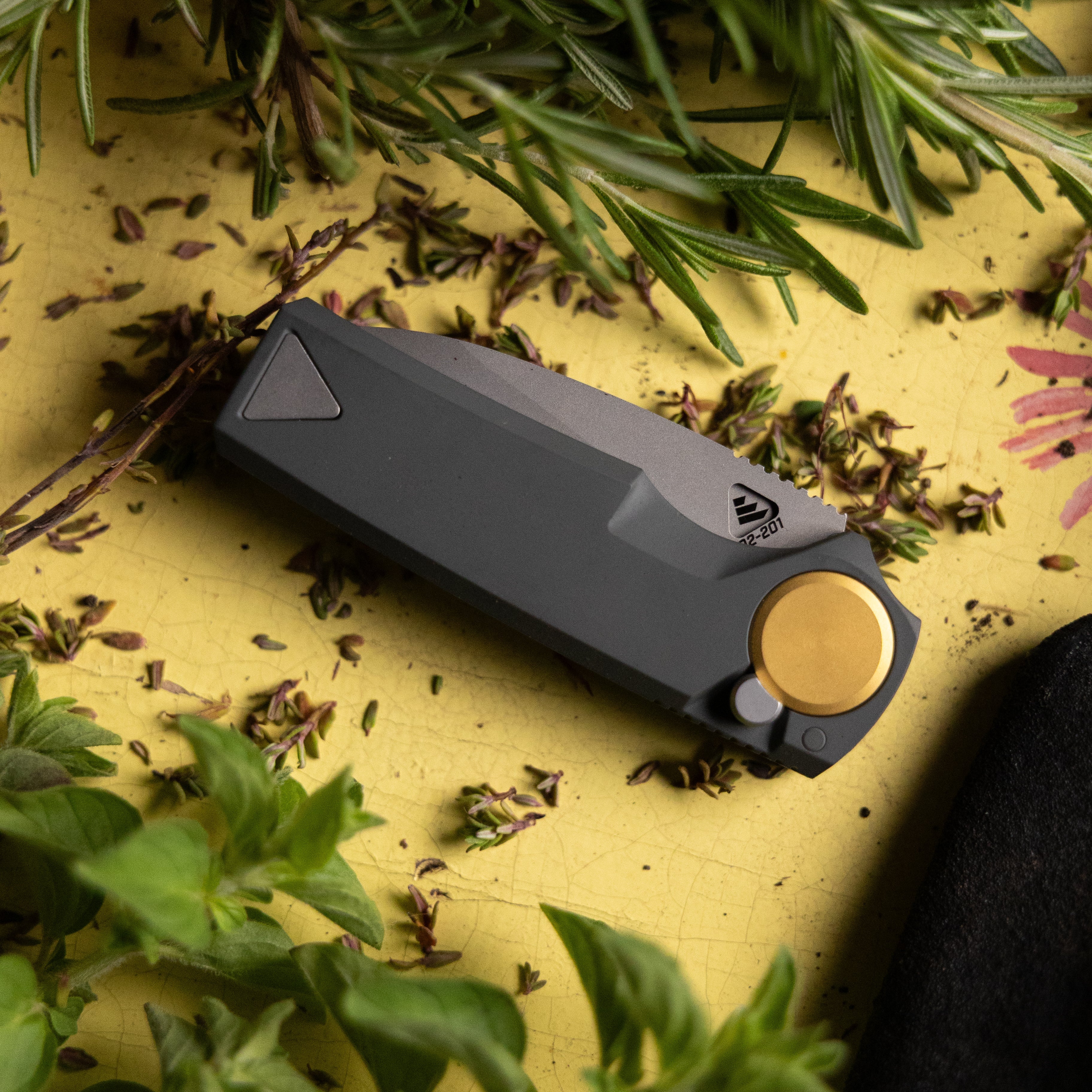 RMX™ Compact Folding Drop Point Knife – Work Sharp