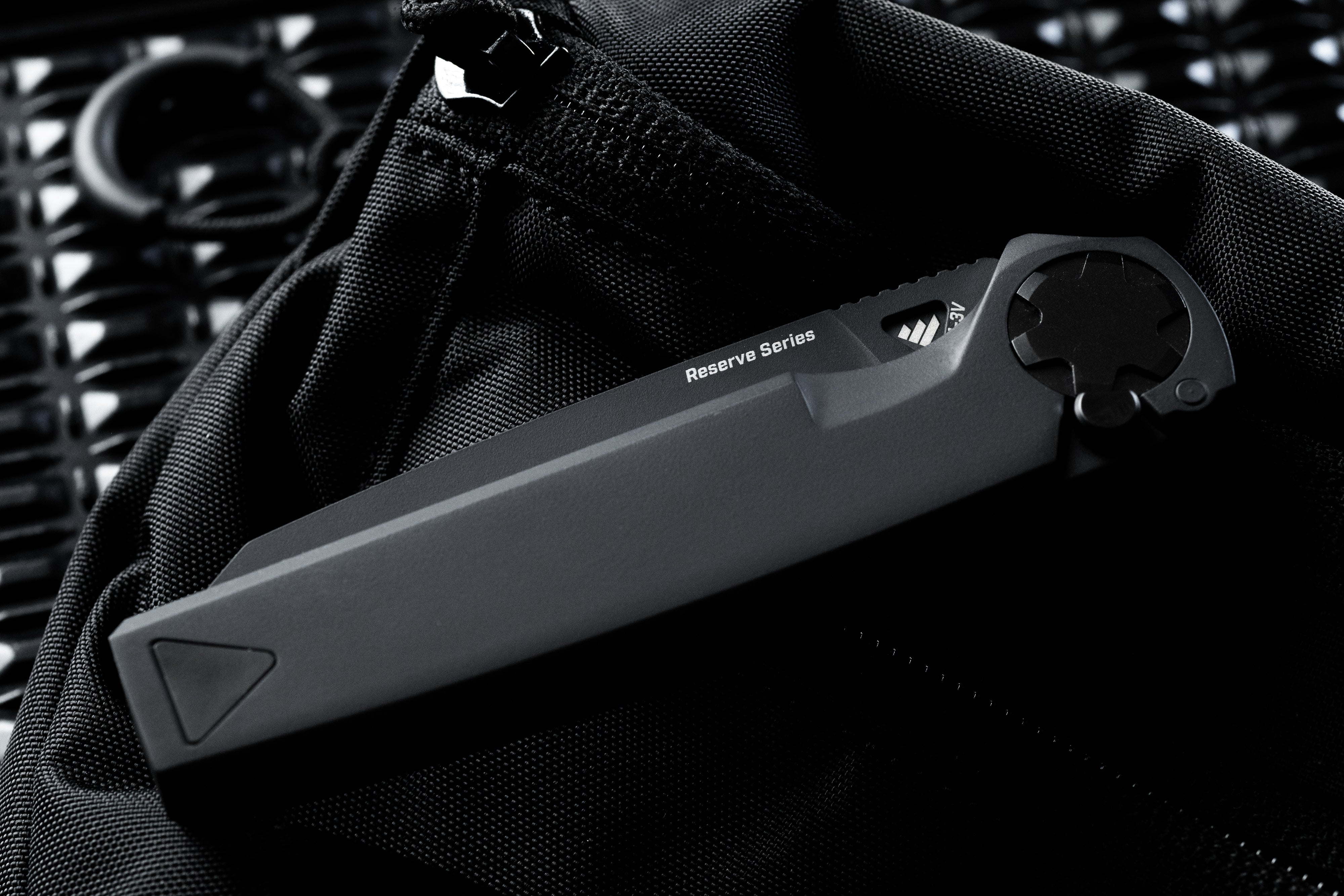 RMX Reverse Tanto Blackout | Reserve Series