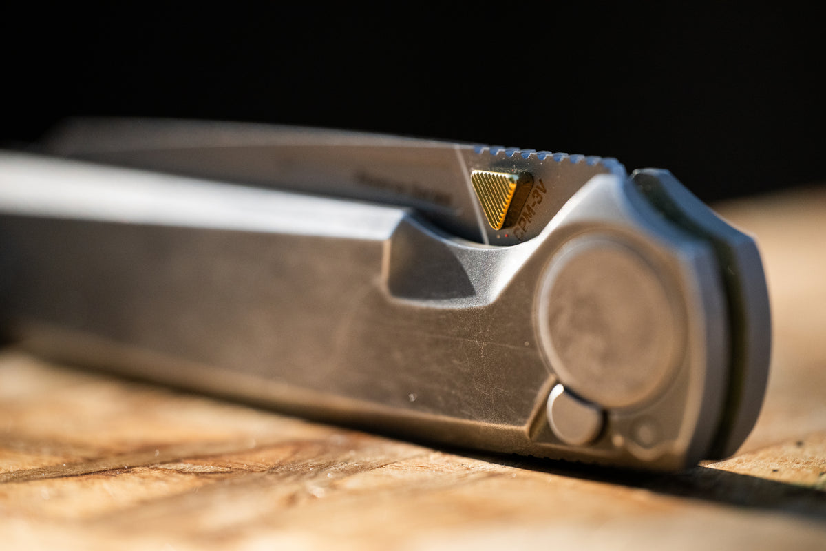 RMX™ Raw Magnesium Thumbstud Reverse Tanto | Reserves Series