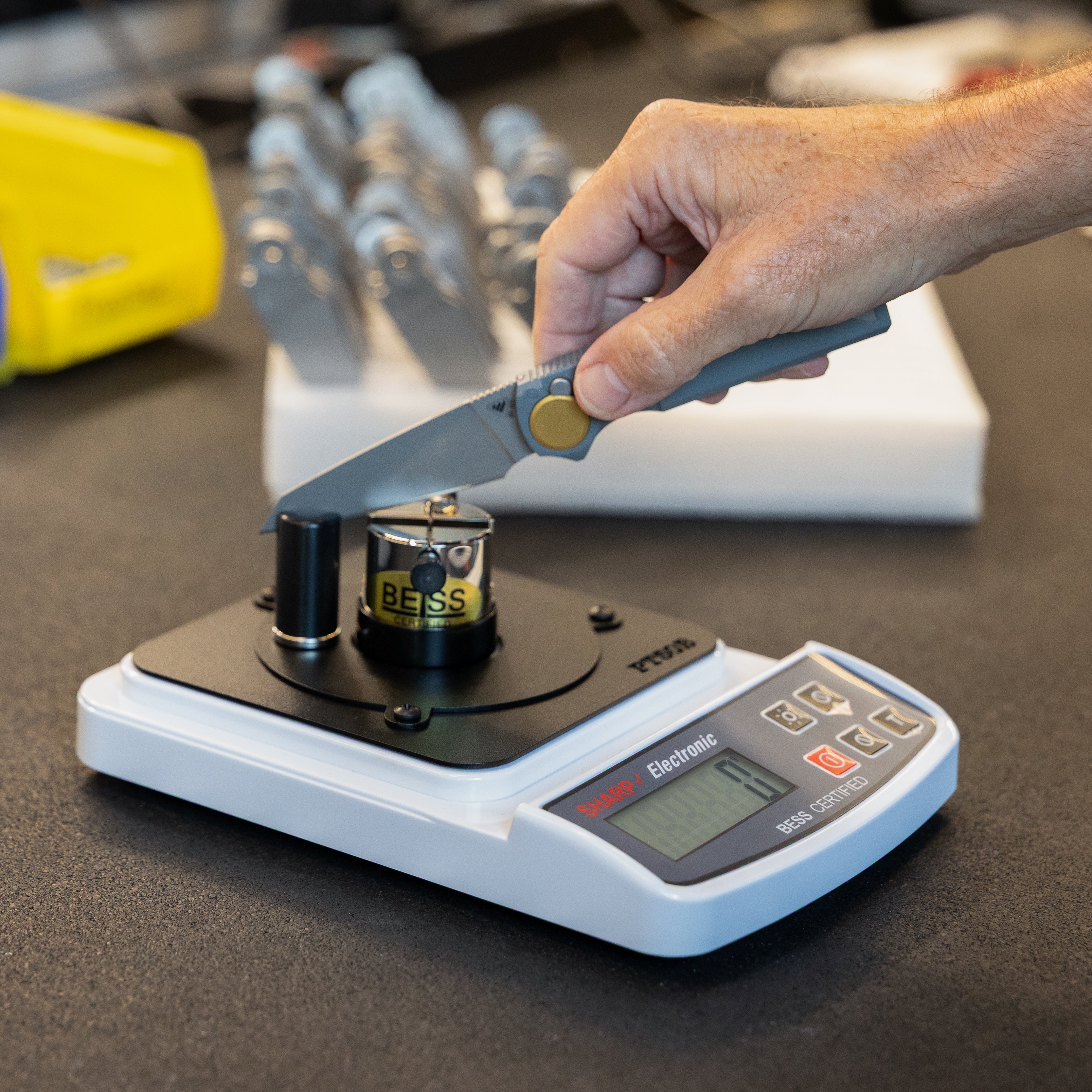 Edge On Up PT50B Professional Sharpness Tester