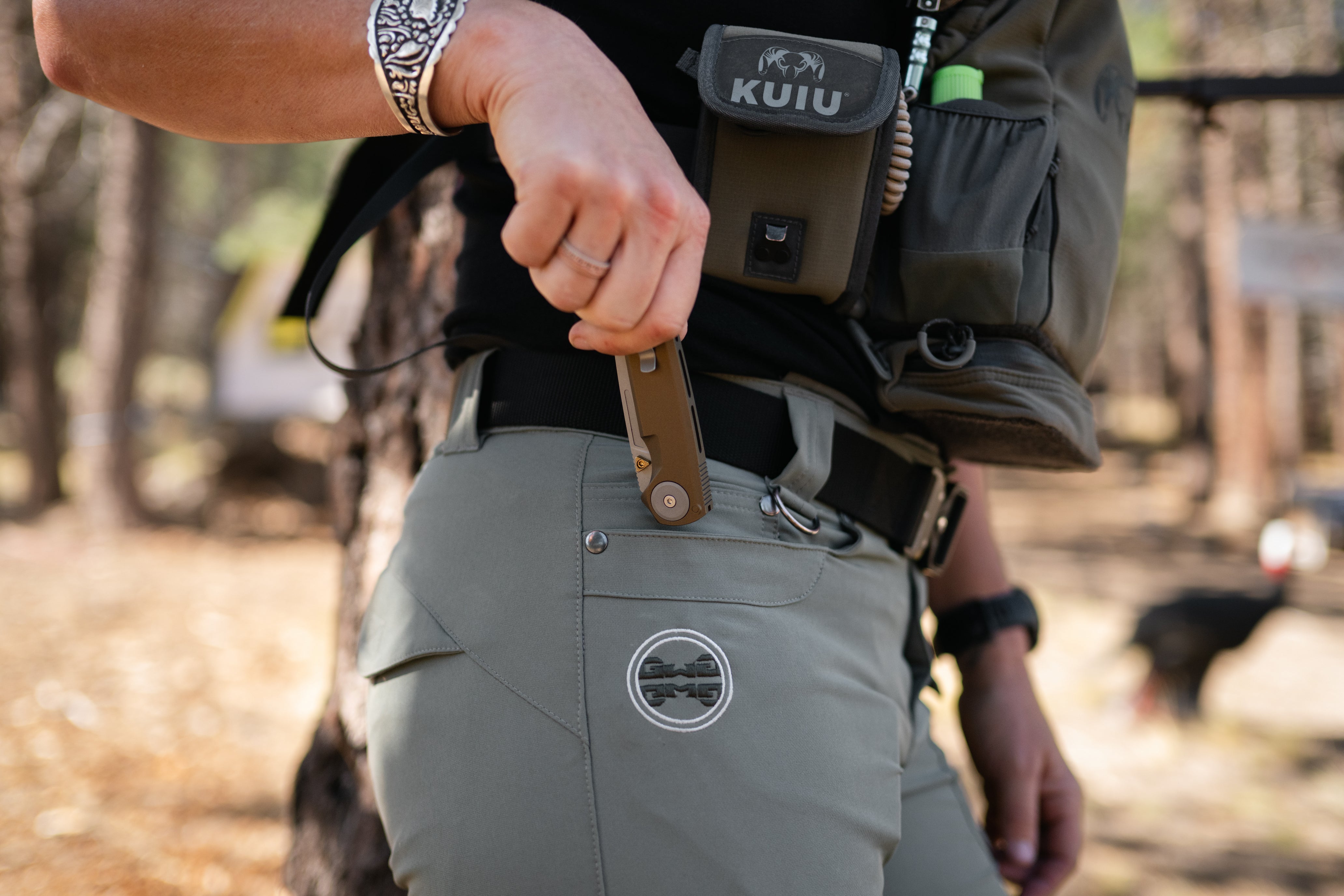RMX™ Thumbstud Reverse Tanto, CPM-3V